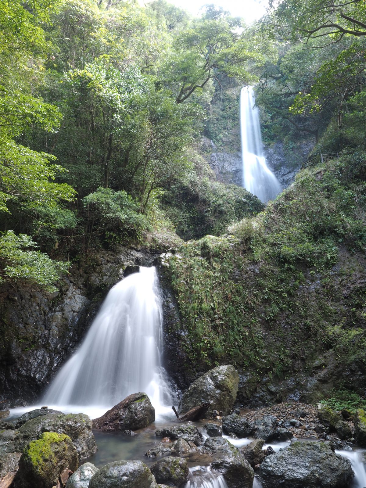 おせりの滝